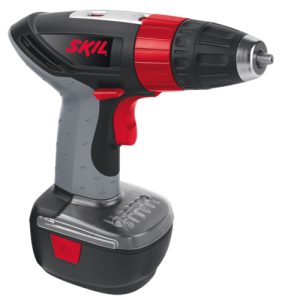 SKIL 2211 ATORNILLADOR BATERIA 9.6V NI     OFF